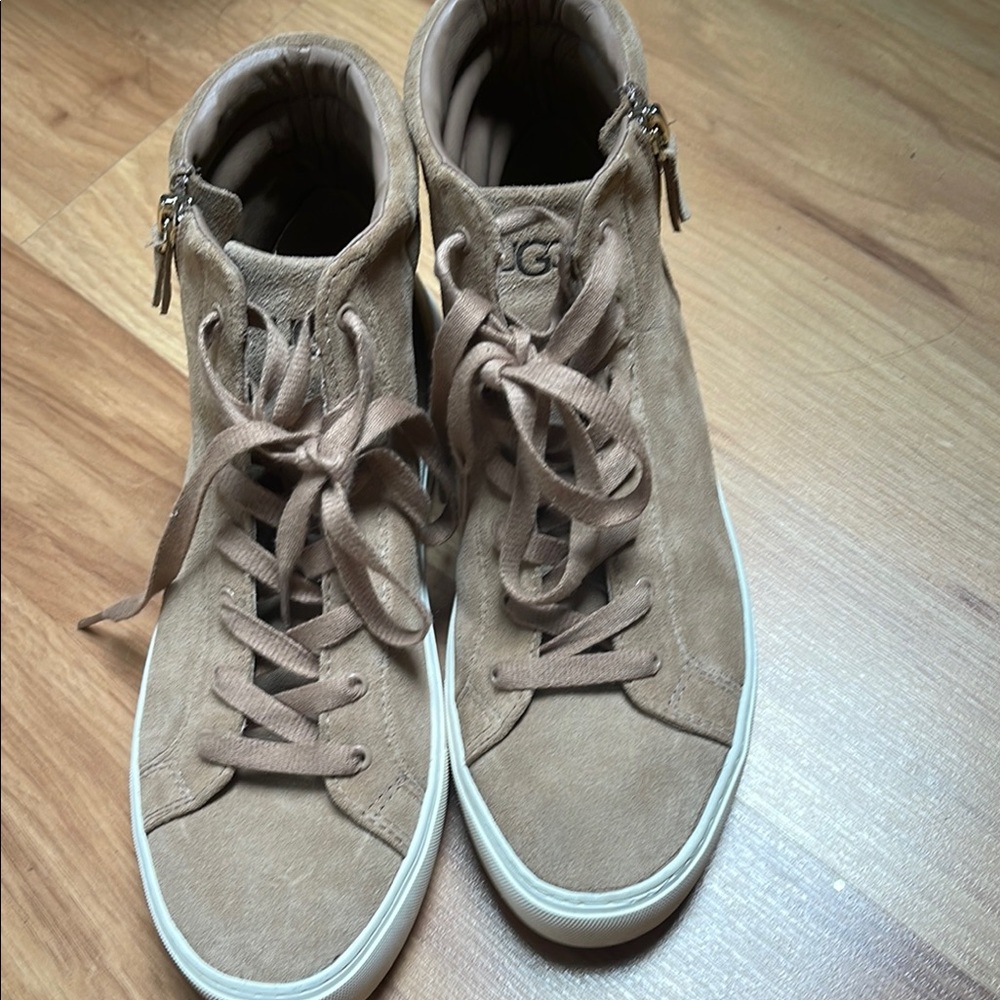 UGG Tan Sneakers Suede Casual High-Tops